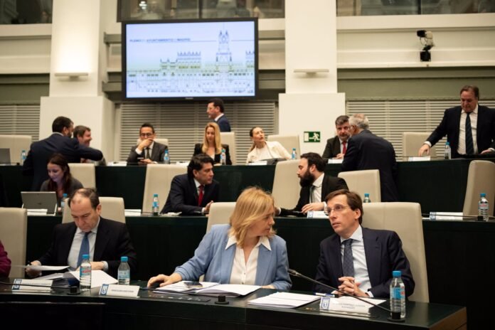 talas de árboles en Atocha