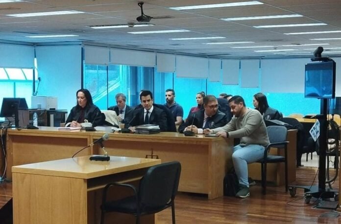 La acusación en 'la patada en la puerta' solicita la nulidad del juicio y del veredicto del jurado