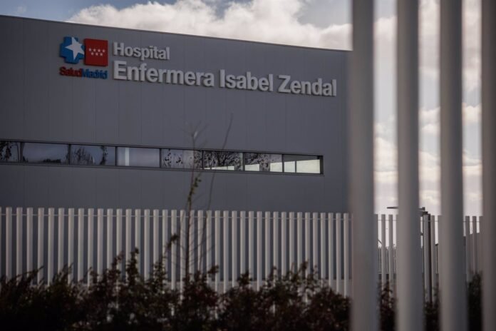 Centro de Atención Diurna para enfermos de ELA en el Zendal Centro de Atención Diurna para enfermos de ELA en el Zendal