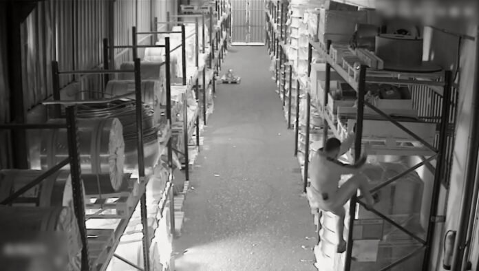 Desmantelada una banda especializada en robar alumnio