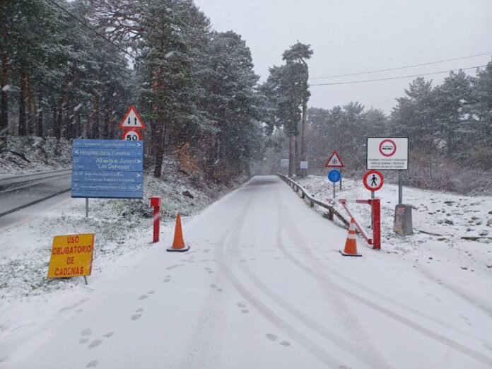 uso de cadenas en los puertos de Navacerrada y Cotos uso de cadenas en los puertos de Navacerrada y Cotos