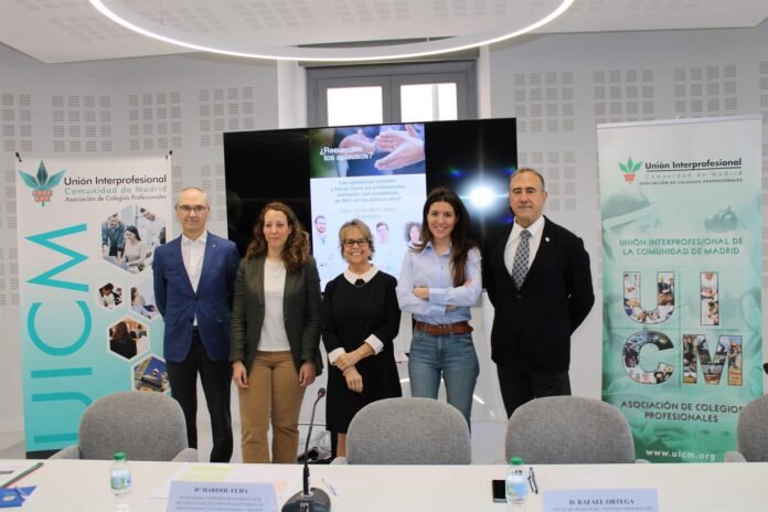 agresiones verbales y físicas a sanitarios