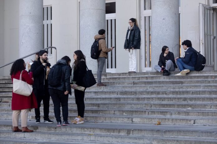 nivel economico en jovenes nivel economico en jovenes