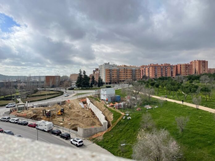 La plataforma vecinal contra el cantón de Vicálvaro reta a Carabante a