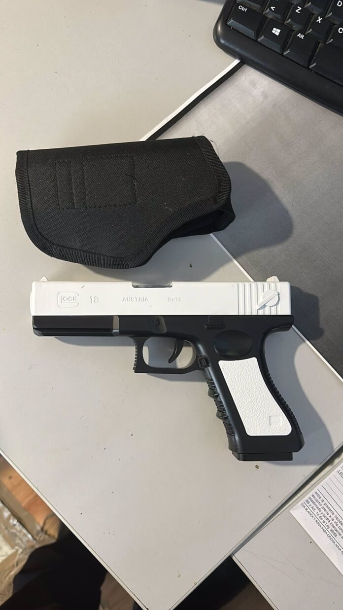 DETENIDO HOMBRE POR AMENAZAR CON PISTOLA EN UN BAR DE GALAPAGAR