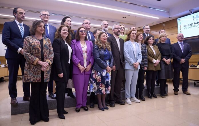 Sanidad espera aprobar el Plan Antitabaco en el CISNS, además de la estrategia del ictus o la financiación de CCAA