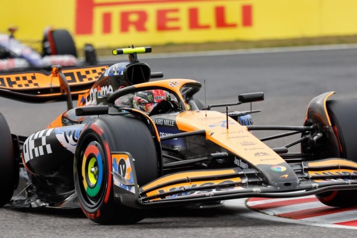 Norris se lleva bajo la lluvia la primera 'pole' al Sprint con Alonso tercero y Sainz quinto