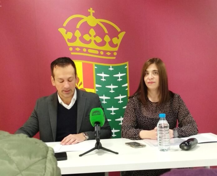 El PP pide a la alcaldesa que construya vivienda pública y tacha de 