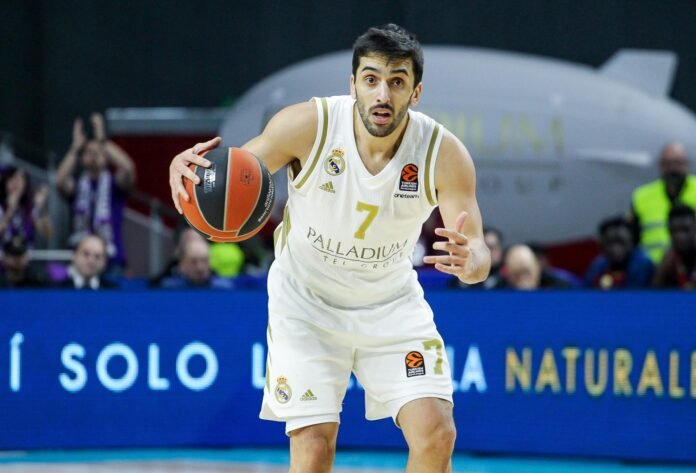 El madridista Facundo Campazzo MVP del segundo partido de los 'playoffs' de la Euroliga