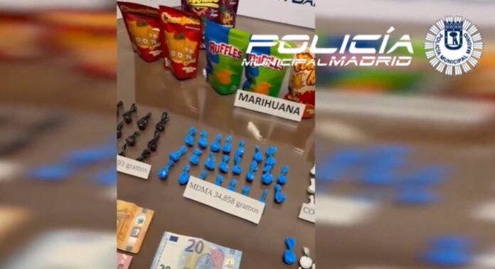 Detenido por distribuir droga en bolsas de snacks de conocidas marcas Detenido por distribuir droga en bolsas de snacks de conocidas marcas
