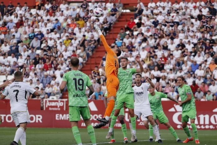 El Leganés cede ante un Albacete en racha y pierde el liderato en LaLiga Hypermotion
