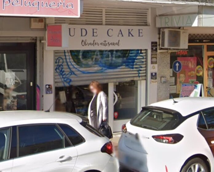 Dos ladrones entran 5 veces una misma noche en una pastelería para llevarse el dinero y todas las tartas