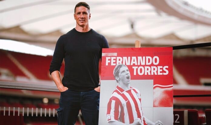 Fernando Torres, imagen del carné de socio del Atlético de Madrid de la temporada 2024-25