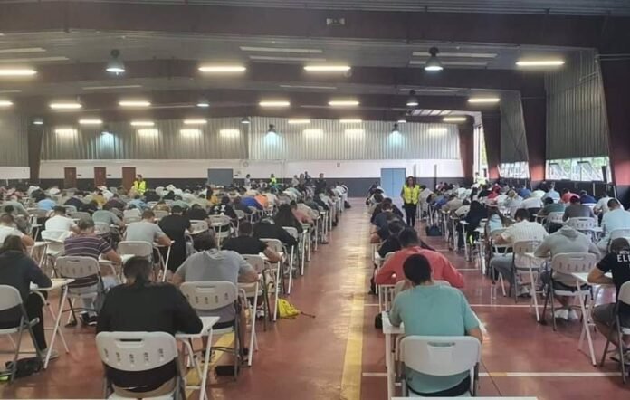 Un total de 1.688 personas se examinarán el 4 de julio de la primera prueba para 20 plazas de Policía Local Un total de 1.688 personas se examinarán el 4 de julio de la primera prueba para 20 plazas de Policía Local