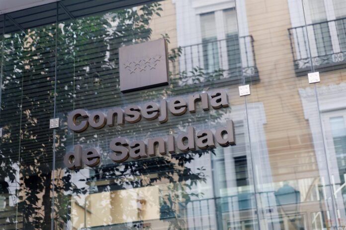 La Consejería de Sanidad cumple el 93% del programa en su primer año: 29 proyectos aplicados y 35 en desarrollo