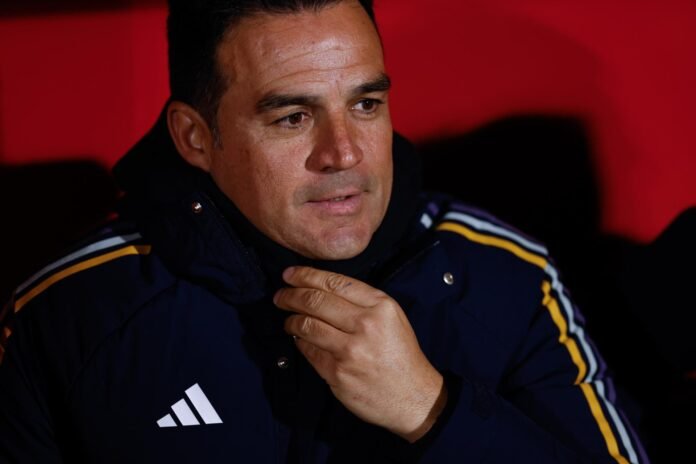 El técnico español Alberto Toril renueva con el Real Madrid hasta 2026