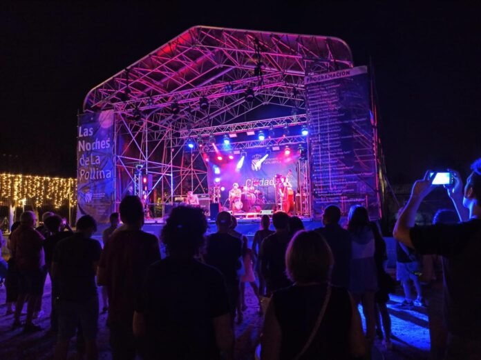 La plaza de la Constitución acogerá el concierto de David Civera y habrá cine de verano en parques