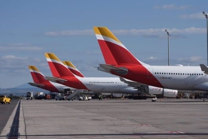 La ruta de Iberia entre Madrid y Miami genera 4.000 empleos y aporta cerca de 171 millones a los PIB de España y EEUU La ruta de Iberia entre Madrid y Miami genera 4.000 empleos y aporta cerca de 171 millones a los PIB de España y EEUU