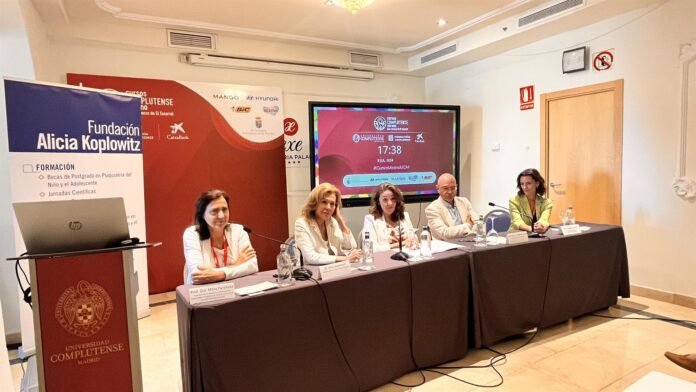 Matute reitera la apuesta por la Salud Mental con más profesionales