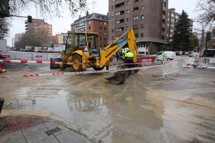 Madrid es la región con menos fugas de agua, con el 4% frente al 16% del conjunto de España