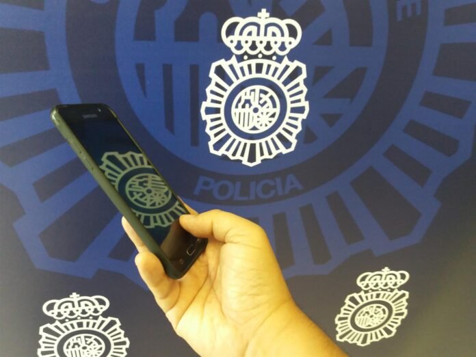 El TSJM anula 15 años de cárcel por abuso sexual al invalidar la prueba del móvil al revisarse sin consentimiento