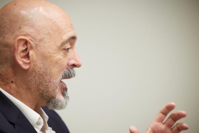 El juez del 'caso Begoña Gómez' toma declaración como investigados este lunes a Barrabés y al rector de la UCM