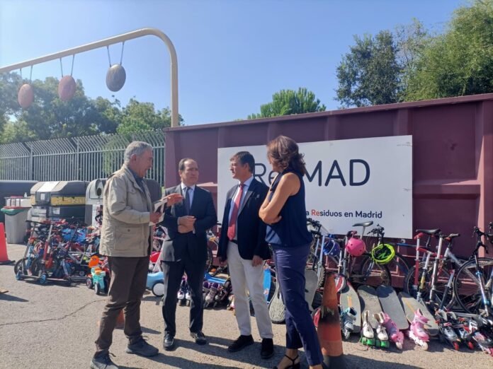 ReMAD ofrece gratis el domingo 70 accesorios y vehículos de movilidad personal para el acto central de la SEM2024