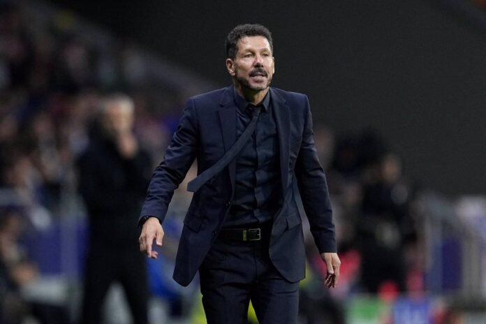 Fútbol/Champions.- Simeone y el cierre del 'Fondo Sur': Simeone y el cierre del 'Fondo Sur':